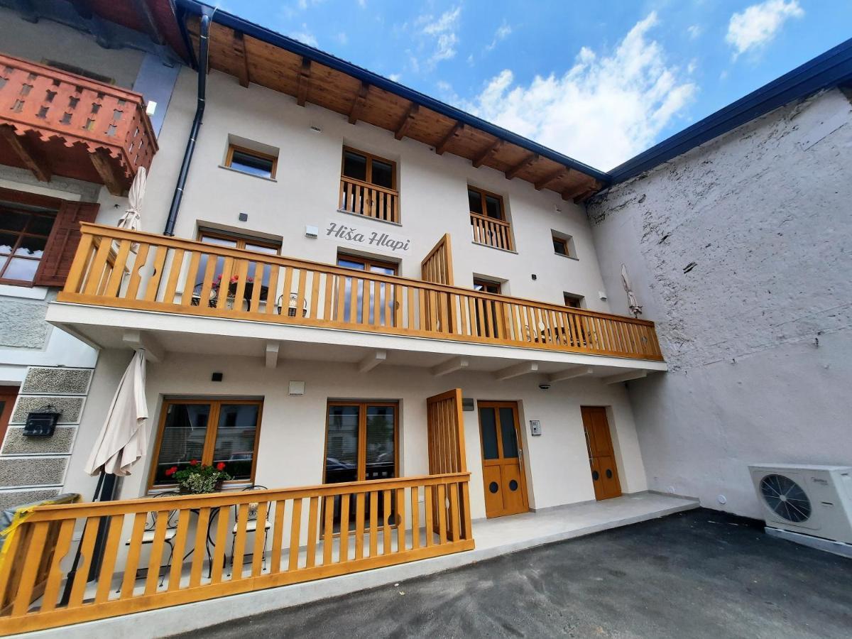 Apartments Hlapi With Spa Kobarid Extérieur photo