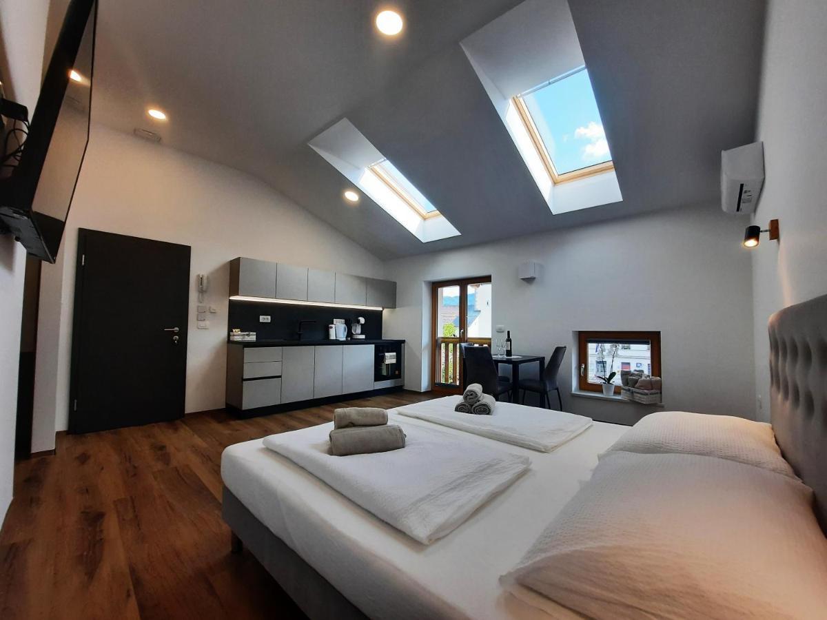 Apartments Hlapi With Spa Kobarid Extérieur photo