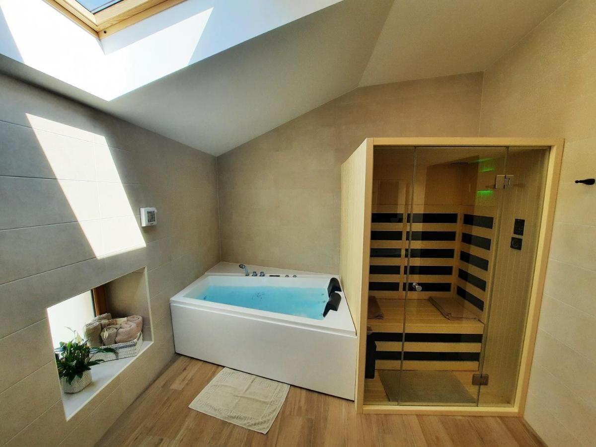 Apartments Hlapi With Spa Kobarid Extérieur photo